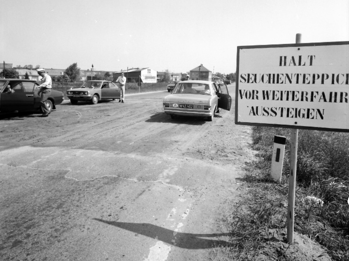 Seuchenteppich Durchfahrt 1973